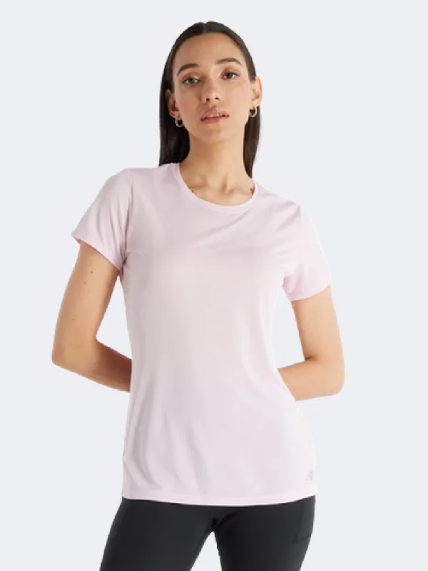 T-Shirt for Winter-New Balance Core Run Women Performance T-Shirt Mid Century Pink