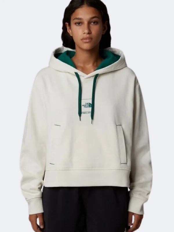 Hoodie for New Year’s Eve-The North Face Coordinates Women Lifestyle Hoody White Dune